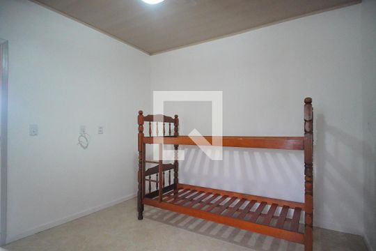 quarto de casa para alugar com 2 quartos, 178m² em Cohab, Sapucaia do Sul