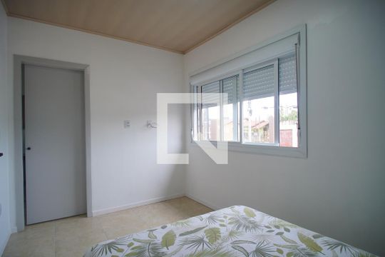 suite de casa para alugar com 2 quartos, 178m² em Cohab, Sapucaia do Sul