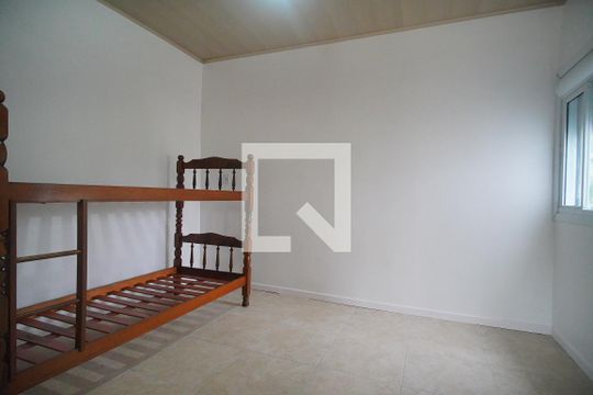 quarto de casa para alugar com 2 quartos, 178m² em Cohab, Sapucaia do Sul