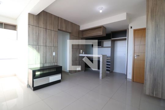 Sala de apartamento para alugar com 1 quarto, 57m² em Saraiva, Uberlândia