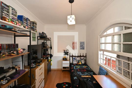 Quarto 1 de casa à venda com 3 quartos, 224m² em Parque Maraba, Taboão da Serra