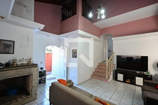 Sala de casa à venda com 3 quartos, 224m² em Parque Maraba, Taboão da Serra