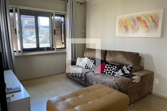 Sala de casa para alugar com 3 quartos, 300m² em Barnabé, Gravataí