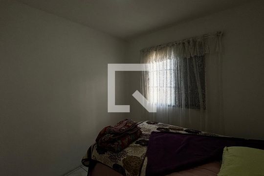 Quarto 1 de apartamento à venda com 2 quartos, 54m² em Vila Lutécia, Santo André