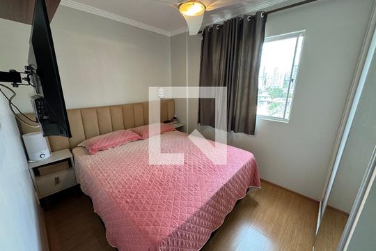 Apartamento à venda com 2 quartos, 56m² em Quadra 301, Brasília