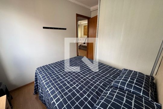 Apartamento à venda com 2 quartos, 56m² em Quadra 301, Brasília