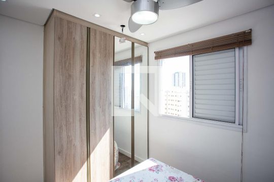 Quarto 1 de apartamento para alugar com 2 quartos, 56m² em Centro, Diadema