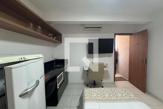 Quarto/cozinha de kitnet/studio para alugar com 1 quarto, 15m² em Presidente Altino, Osasco