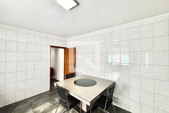 Cozinha  de casa à venda com 3 quartos, 175m² em Jardim Penha, São Paulo