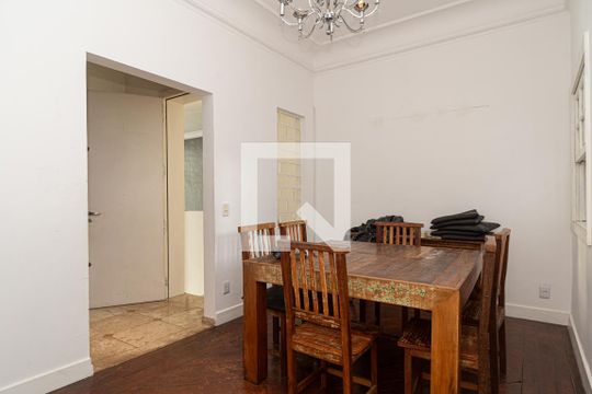 Sala 2 de casa para alugar com 3 quartos, 180m² em Bela Vista, São Paulo