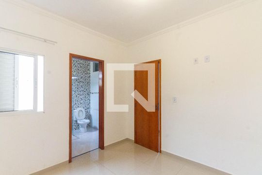 Suíte de casa de condomínio para alugar com 3 quartos, 147m² em Vila Nova Savoia, São Paulo