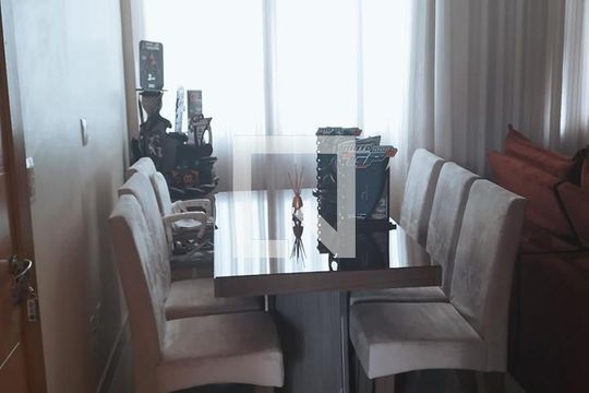 Sala de apartamento para alugar com 3 quartos, 95m² em Novo Eldorado, Contagem
