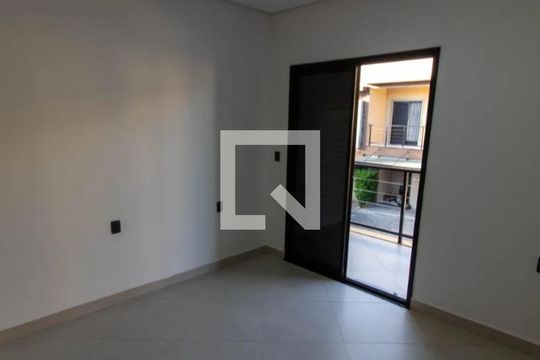 Quarto de casa de condomínio para alugar com 2 quartos, 87m² em Chácara Primavera, Campinas