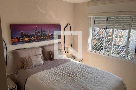 Suíte de apartamento à venda com 3 quartos, 88m² em Vila Guarani (zona Sul), São Paulo