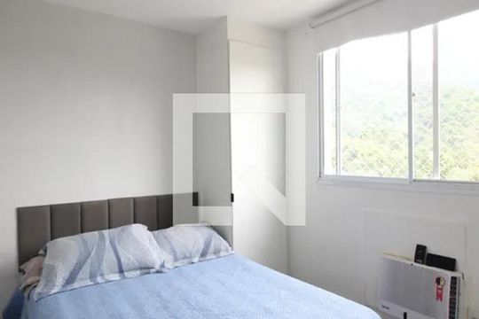 Quarto de apartamento à venda com 3 quartos, 67m² em Jacarepaguá, Rio de Janeiro