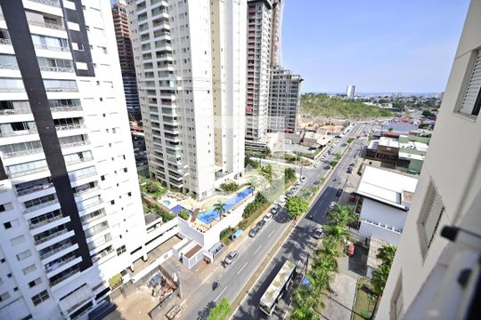 Apartamento para alugar com 2 quartos, 80m² em Serrinha, Goiânia