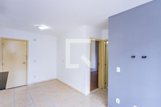 Sala de apartamento para alugar com 2 quartos, 55m² em Jaraguá, São Paulo