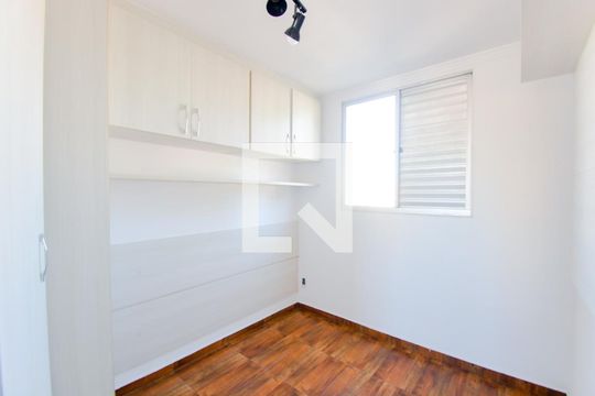 Quarto 2 de apartamento para alugar com 2 quartos, 44m² em Gopouva, Guarulhos