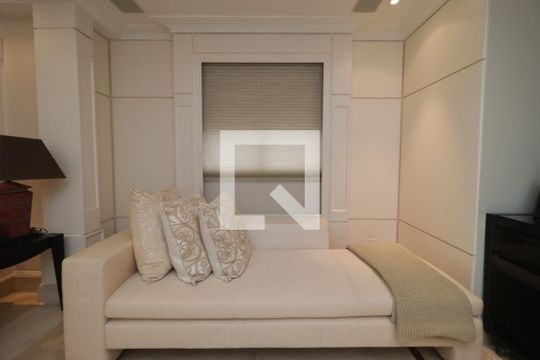 Sala de apartamento à venda com 3 quartos, 217m² em Jardim Vila Mariana, São Paulo