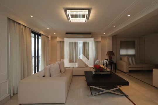 Sala de apartamento à venda com 3 quartos, 217m² em Jardim Vila Mariana, São Paulo