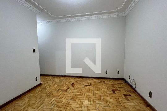 Apartamento para alugar com 2 quartos, 83m² em Boa Vista, Juiz de Fora