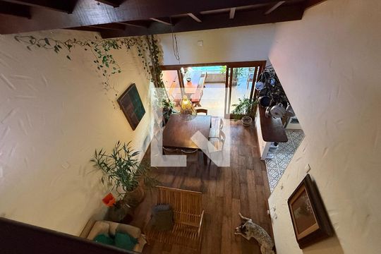 Sala de casa para alugar com 3 quartos, 300m² em Itaipu, Niterói