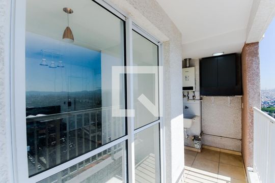 Varanda da Sala de apartamento para alugar com 2 quartos, 43m² em Vila Itapegica, Guarulhos