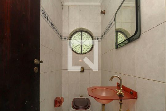 Lavabo de casa para alugar com 3 quartos, 180m² em Chácara Belenzinho, São Paulo