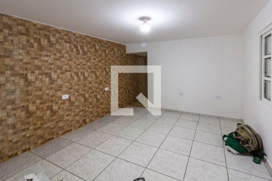 Casa para alugar com 1 quarto, 50m² em Jardim das Nacoes, Guarulhos
