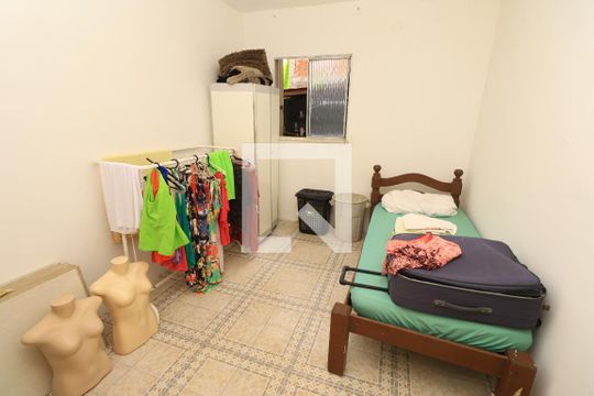 Suíte de casa para alugar com 3 quartos, 80m² em Mussurunga, Salvador