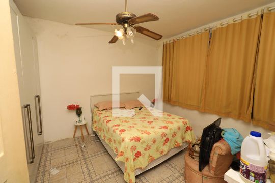 Quarto de casa para alugar com 3 quartos, 80m² em Mussurunga, Salvador