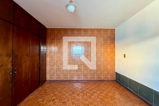 Quarto de casa para alugar com 1 quarto, 80m² em Jardim Flamboyant, Campinas