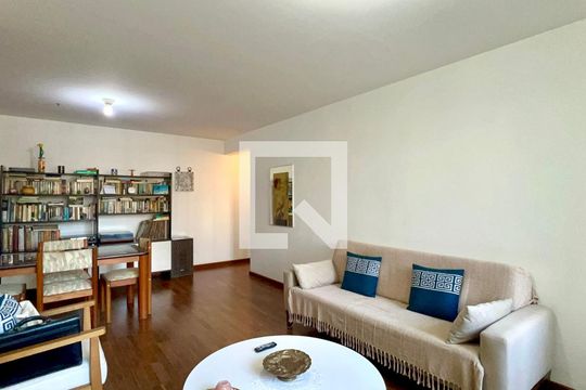 Sala de apartamento à venda com 2 quartos, 120m² em Paraíso, São Paulo