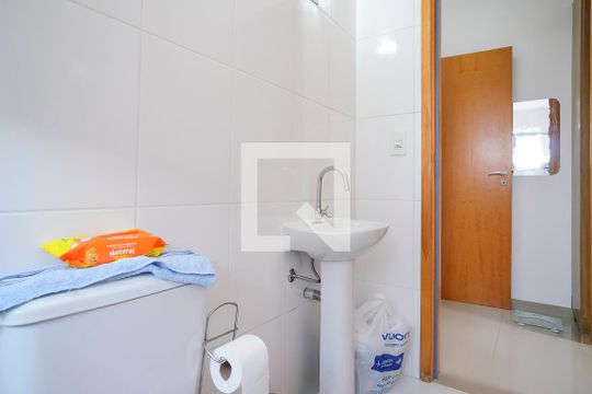 Banheiro da suíte de apartamento à venda com 2 quartos, 77m² em Vila Camargo, São Bernardo do Campo