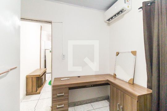 Quarto de casa para alugar com 1 quarto, 30m² em Vila Siria, São Paulo