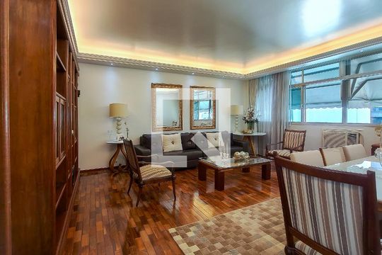 Sala de apartamento à venda com 4 quartos, 153m² em Tijuca, Rio de Janeiro