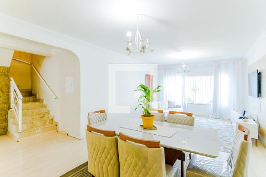 Sala de casa à venda com 5 quartos, 300m² em Jardim Bom Clima, Guarulhos
