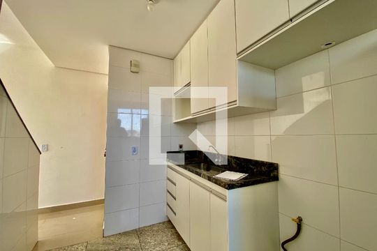 Apartamento à venda com 2 quartos, 122m² em Santa Cruz, Belo Horizonte