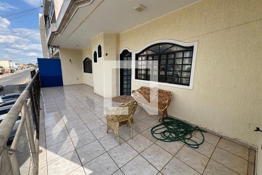 Apartamento para alugar com 5 quartos, 200m² em Taguatinga  Sul, Brasília