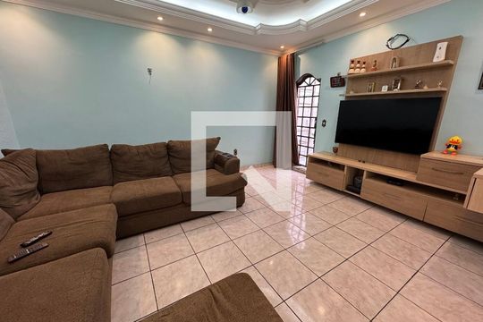 Apartamento para alugar com 5 quartos, 200m² em Taguatinga  Sul, Brasília