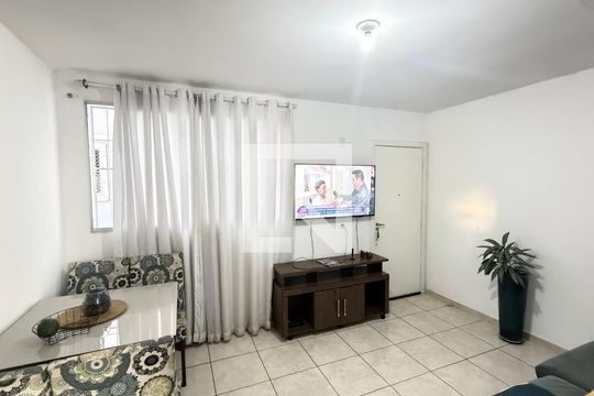 Sala de apartamento à venda com 2 quartos, 55m² em Planalto, Belo Horizonte