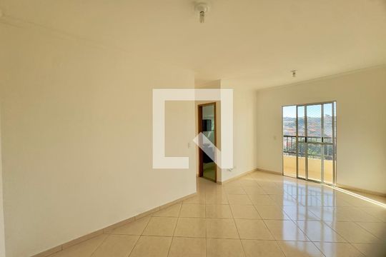 Sala de apartamento à venda com 2 quartos, 61m² em Vila Imaculada, Guarulhos