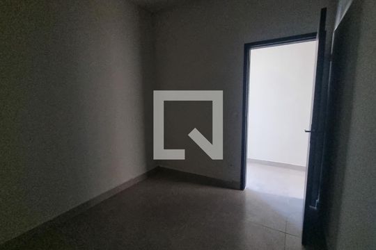 Quarto de casa à venda com 3 quartos, 270m² em Campo Grande, Rio de Janeiro