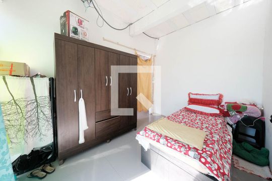 Quarto 1 de casa para alugar com 4 quartos, 125m² em Parque Cisper, São Paulo