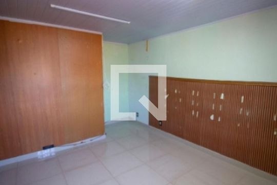 Quarto de casa à venda com 4 quartos, 270m² em QR 602, Brasília