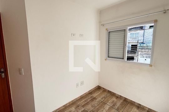 Quarto 1 de apartamento à venda com 2 quartos, 40m² em Parque João Ramalho, Santo André