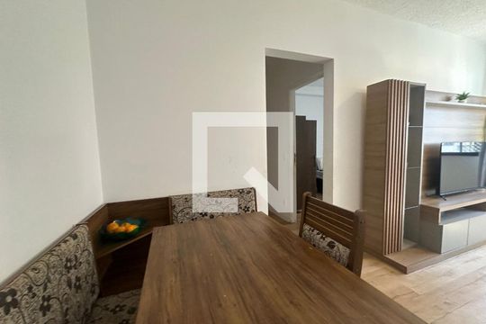 Sala de apartamento à venda com 2 quartos, 53m² em Jardim Belval, Barueri