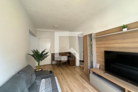 Sala de apartamento à venda com 2 quartos, 53m² em Jardim Belval, Barueri