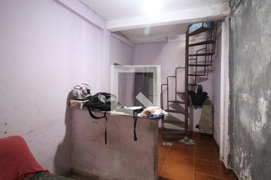 Casa à venda com 2 quartos, 52m² em Vila Margarida, São Paulo