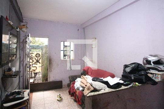 Casa à venda com 2 quartos, 52m² em Vila Margarida, São Paulo